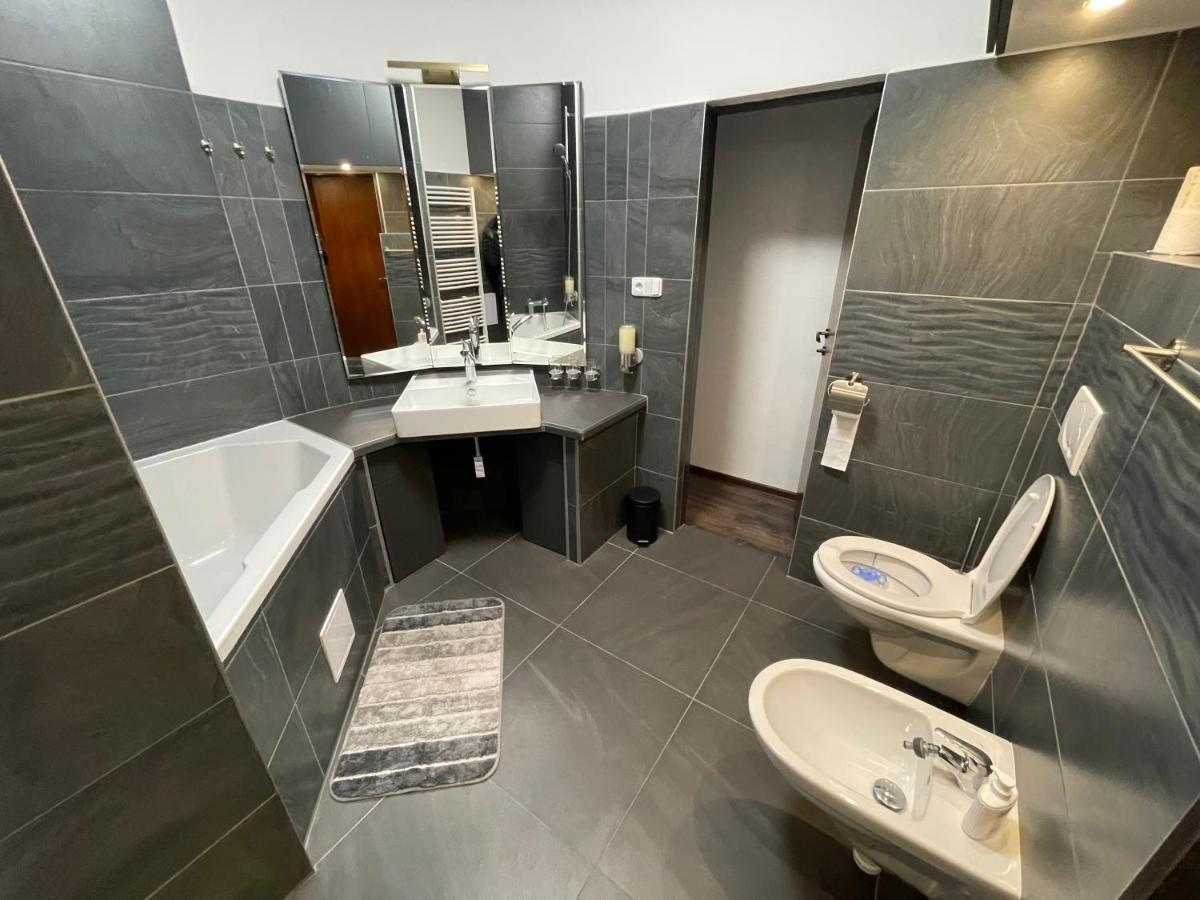 Stylove Apartmanky Frydek-Mistek Ngoại thất bức ảnh