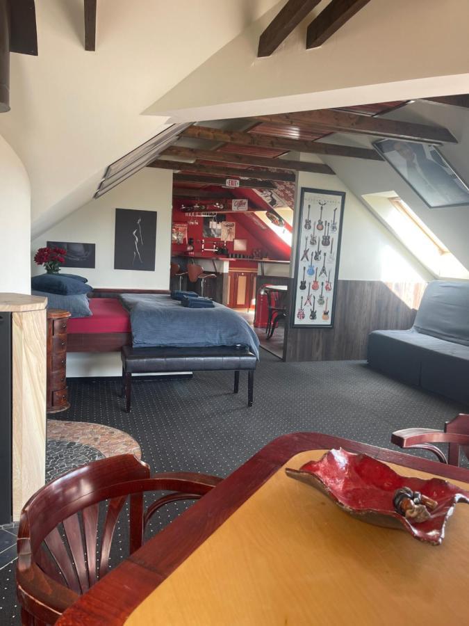 Stylove Apartmanky Frydek-Mistek Ngoại thất bức ảnh